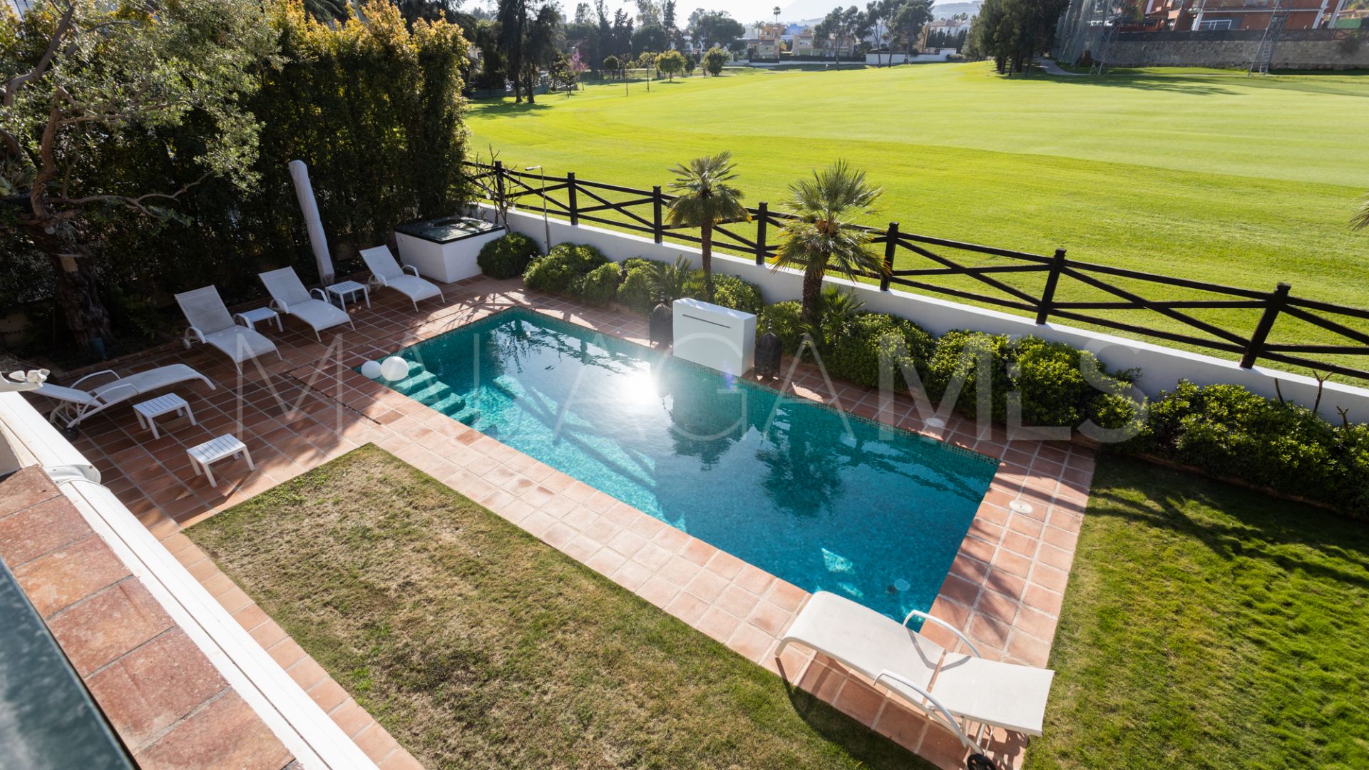 5 bedrooms villa for sale in Guadalmina Alta