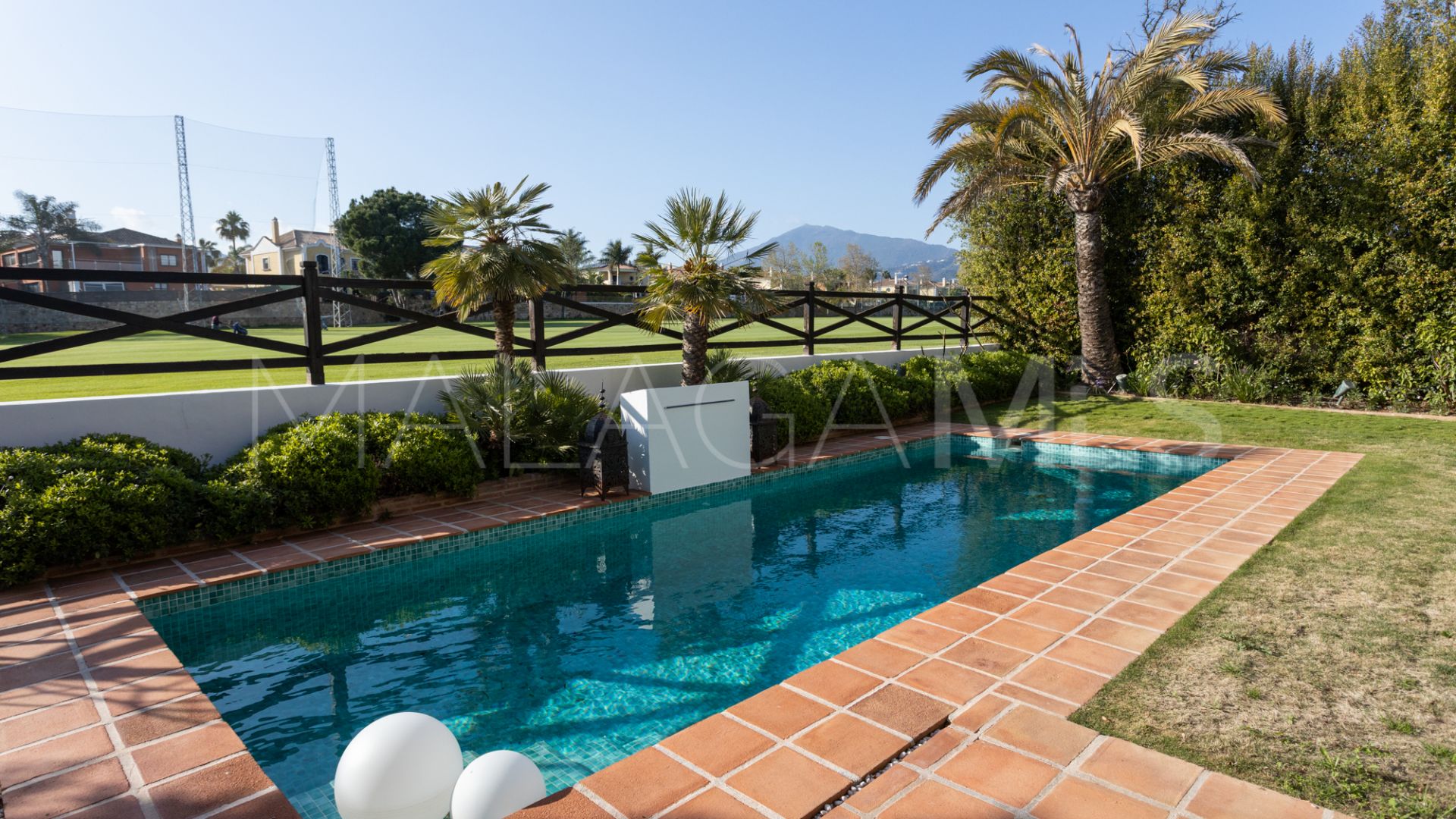 5 bedrooms villa for sale in Guadalmina Alta