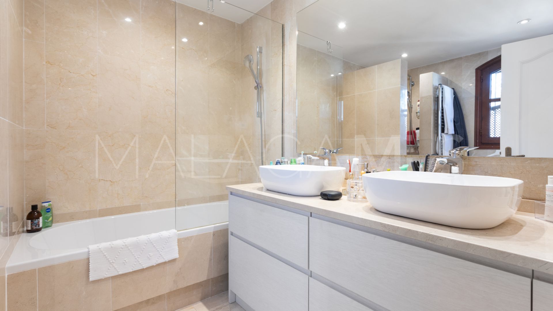 5 bedrooms villa for sale in Guadalmina Alta