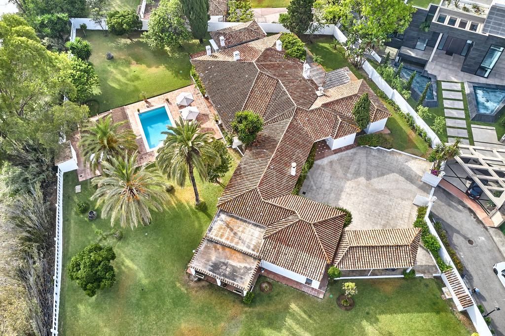 Villa a la venta with 4 bedrooms in Casasola
