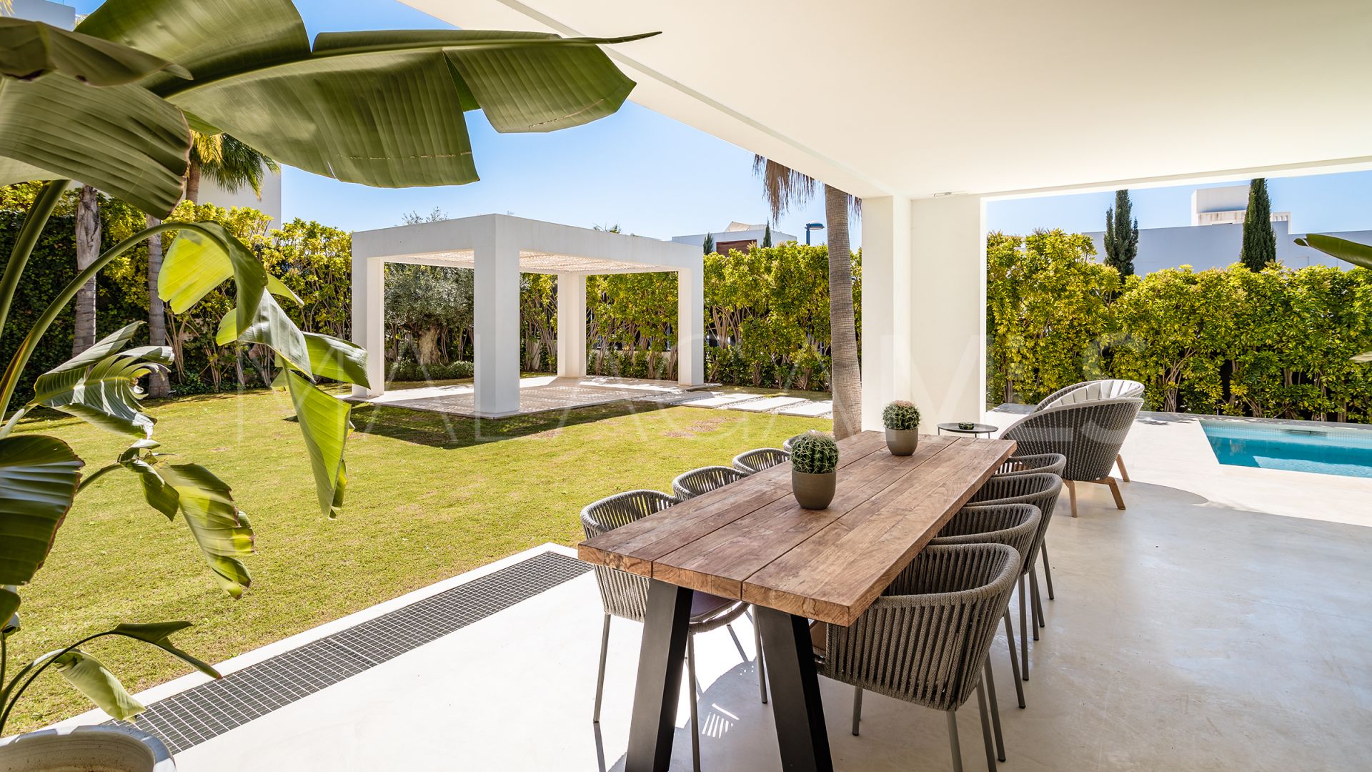 Se vende villa de 5 bedrooms in Los Olivos