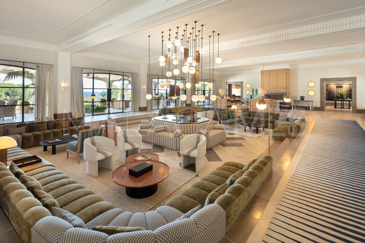 Mansion for sale in Marbella Golden Mile