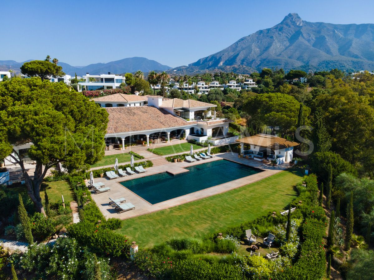Mansion for sale in Marbella Golden Mile