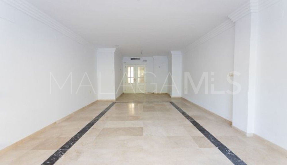 2 bedrooms Rio Real apartment for sale
