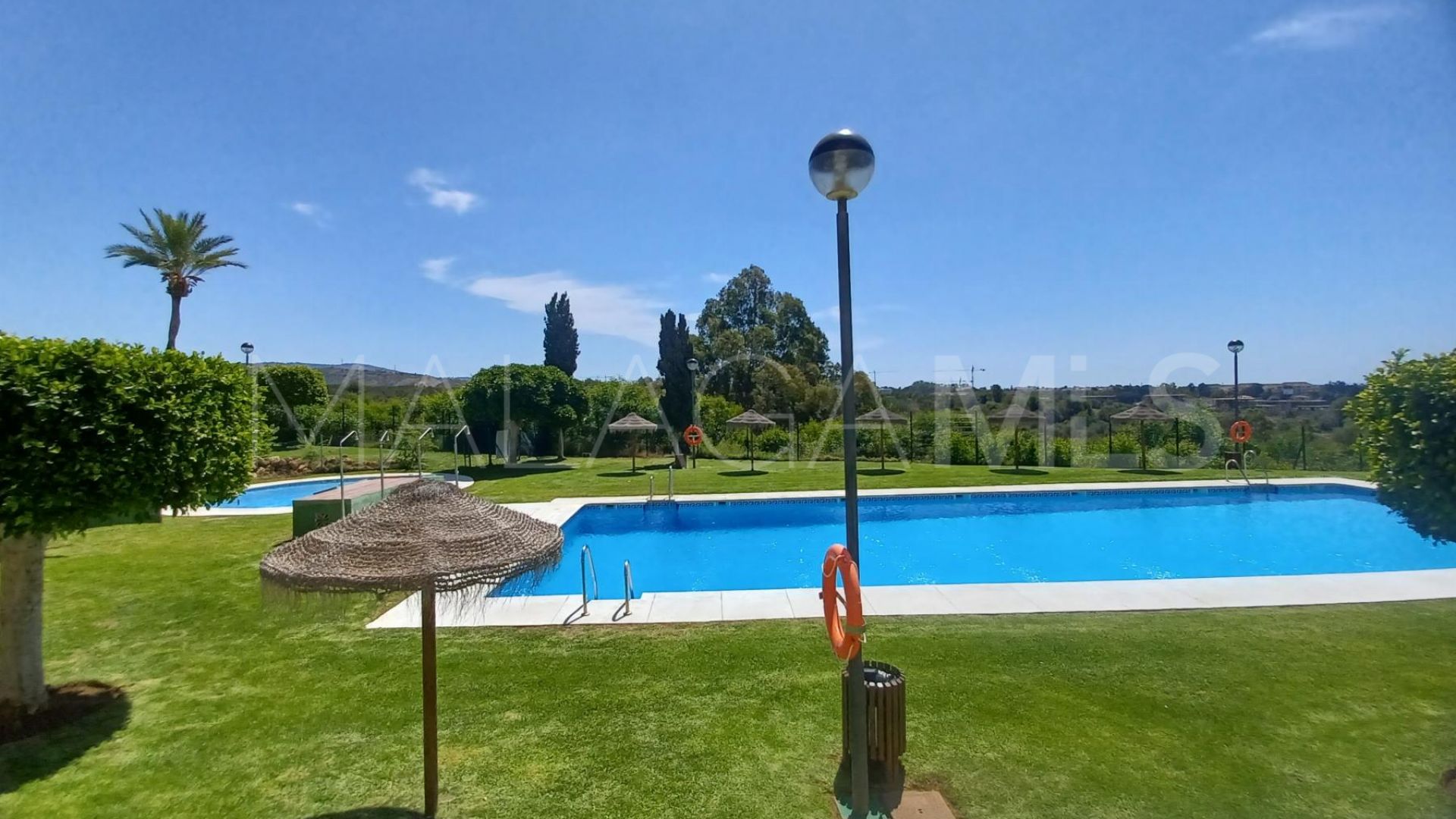 2 bedrooms Rio Real apartment for sale