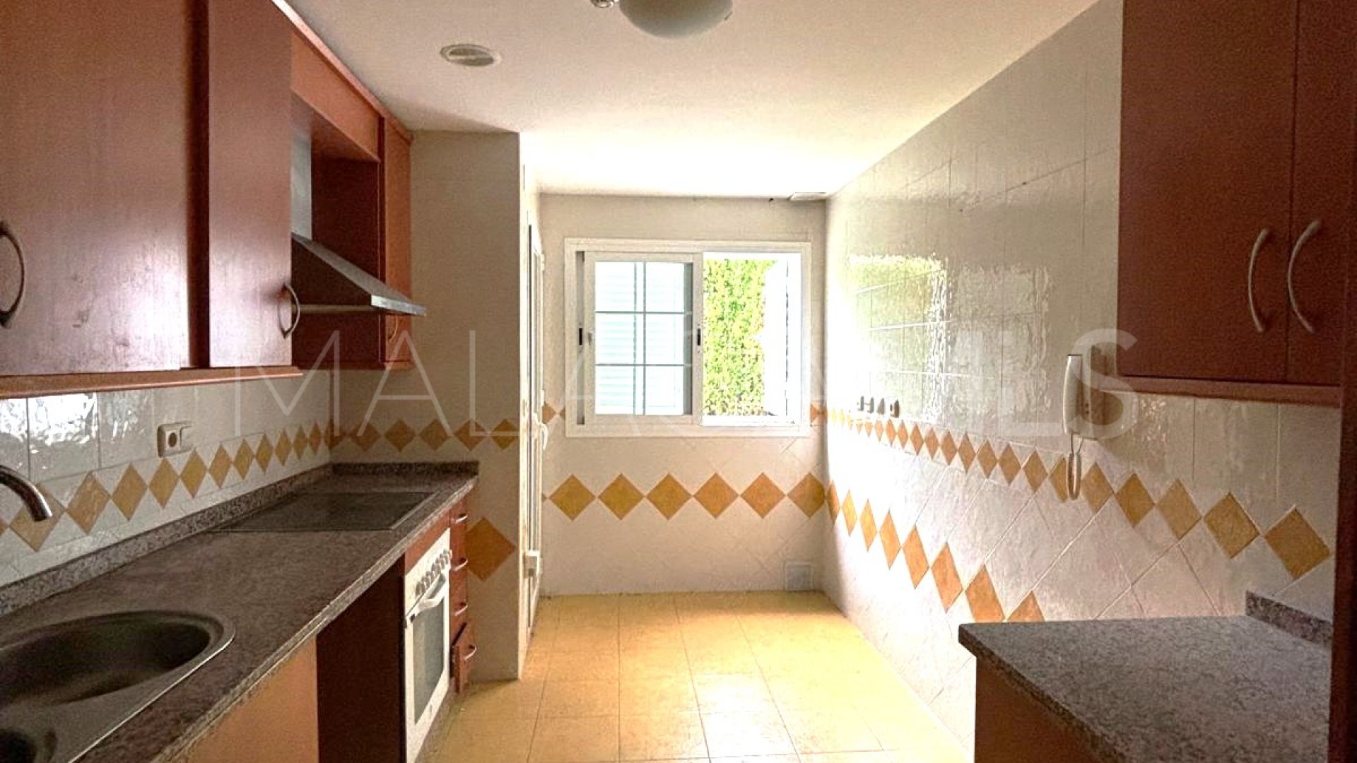 2 bedrooms Rio Real apartment for sale