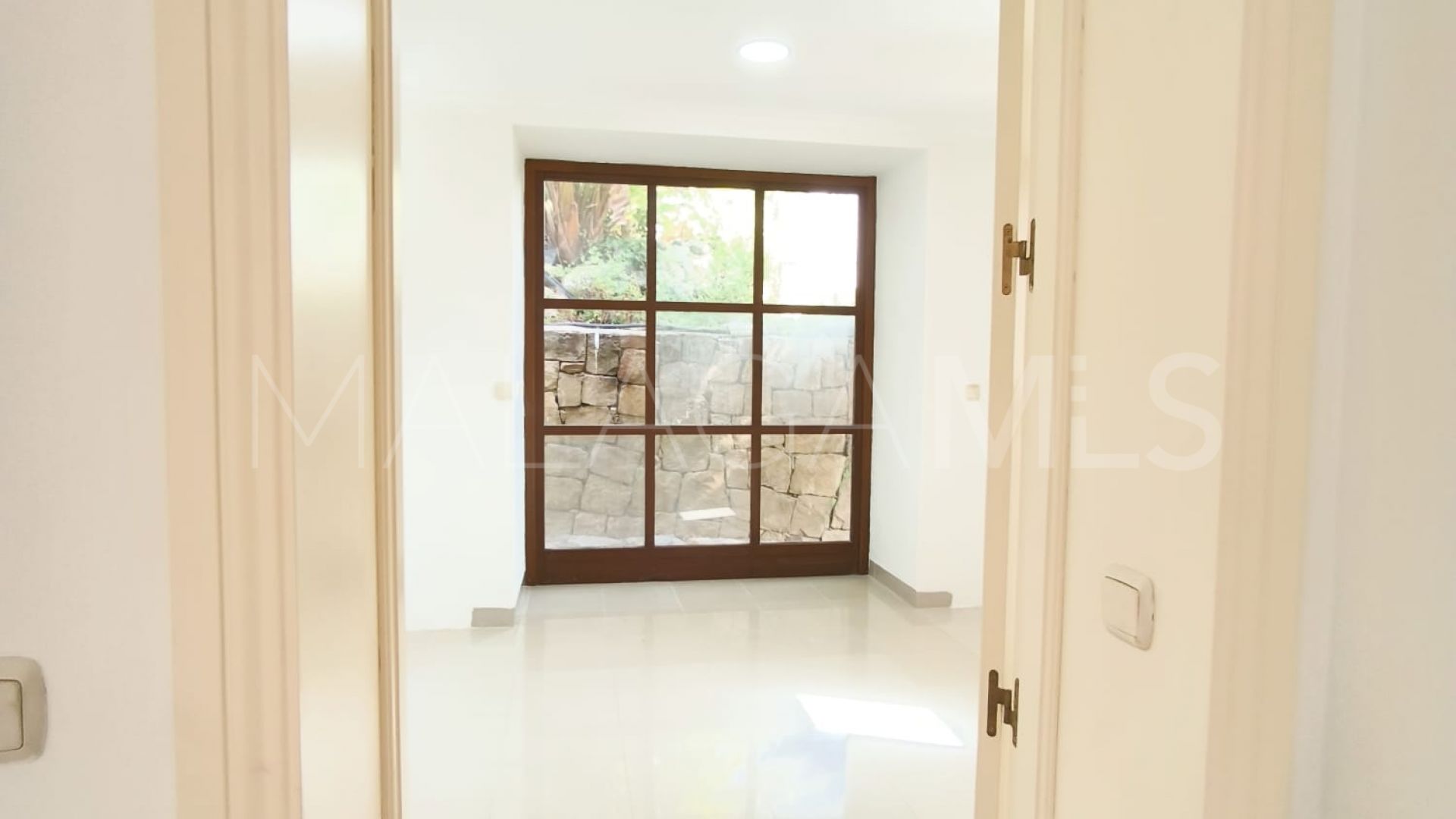 Villa for sale in Bellevue