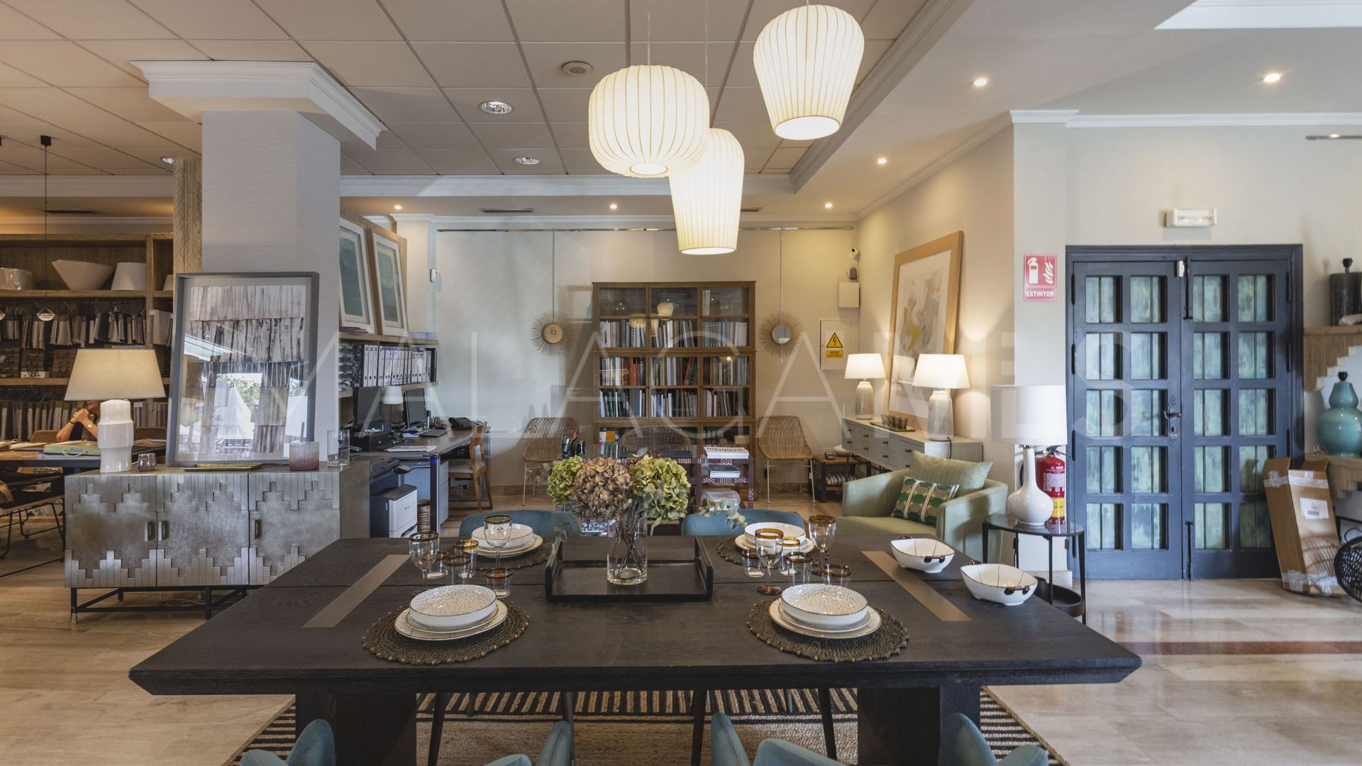 Local comercial for sale in Elviria