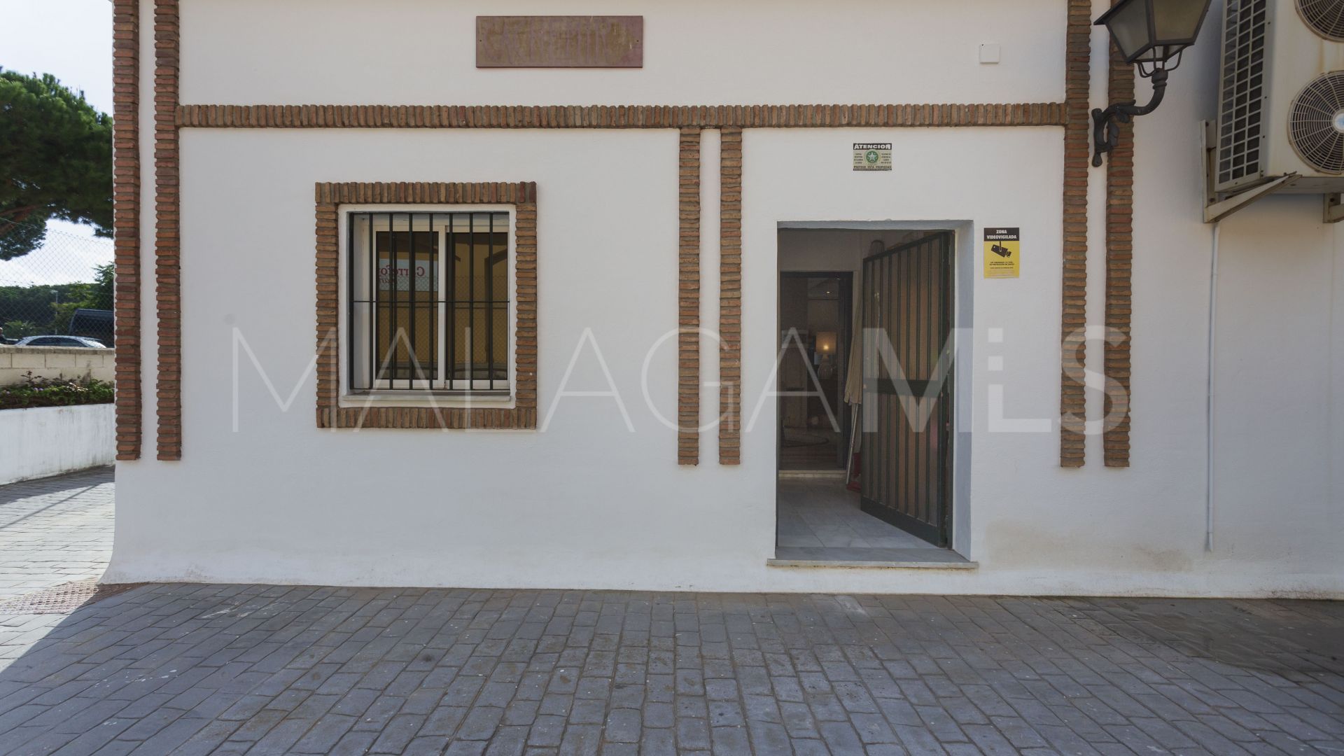 Local comercial for sale in Elviria