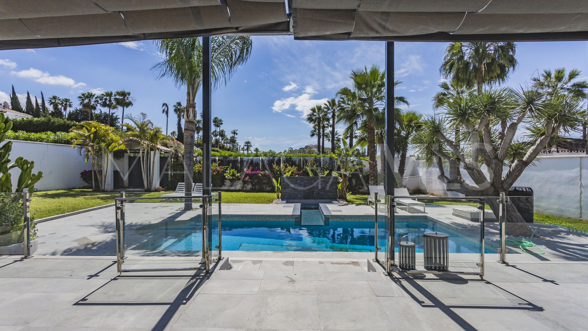 Villa for sale in El Colorado