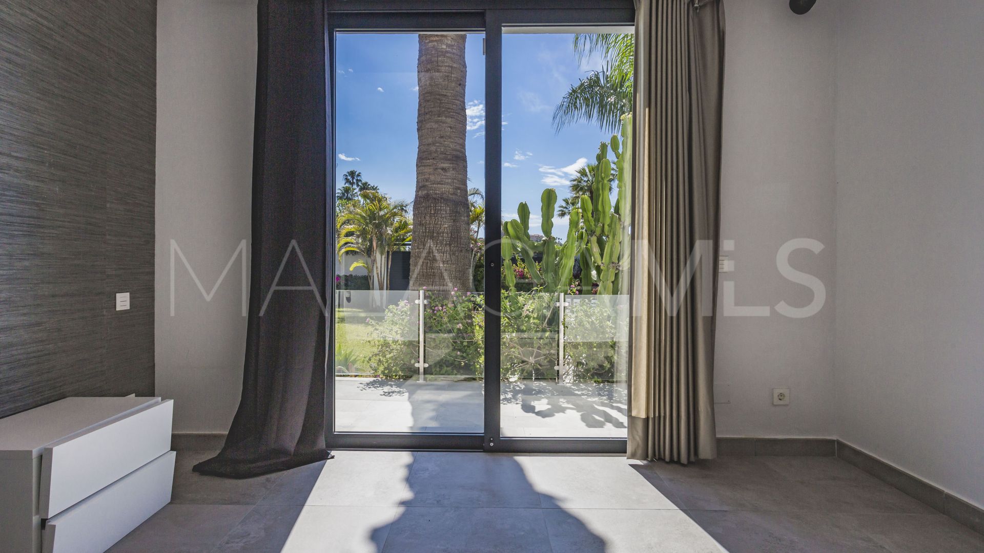 Villa for sale in El Colorado