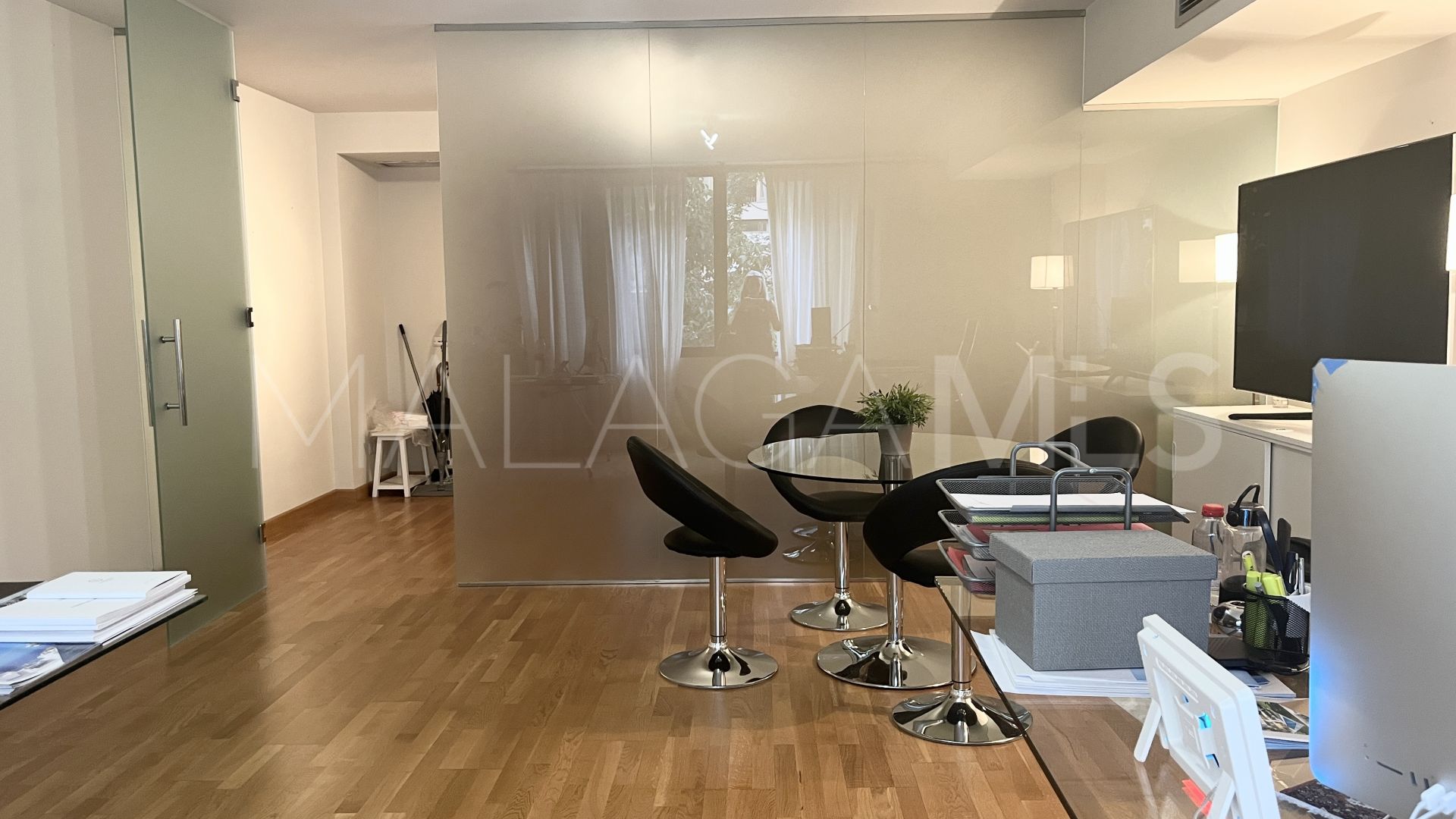 Oficina for sale in Marbella Centro