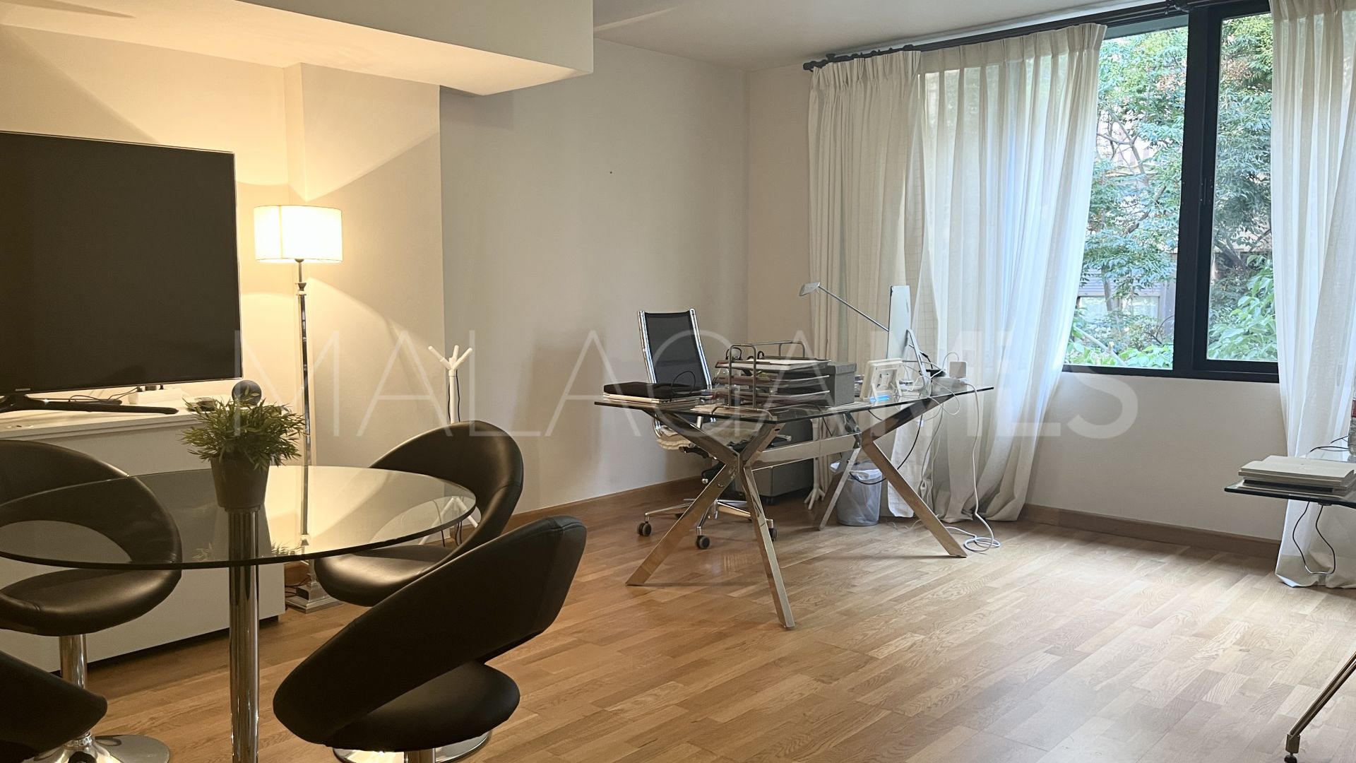 Oficina for sale in Marbella Centro