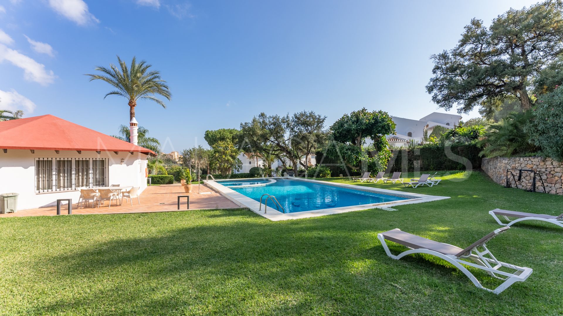 Parvilla for sale in Elviria