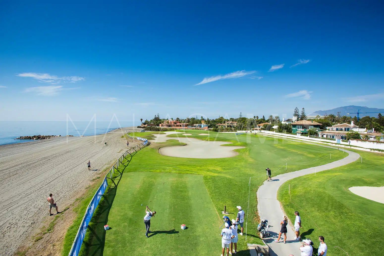 Villa for sale in Guadalmina Baja
