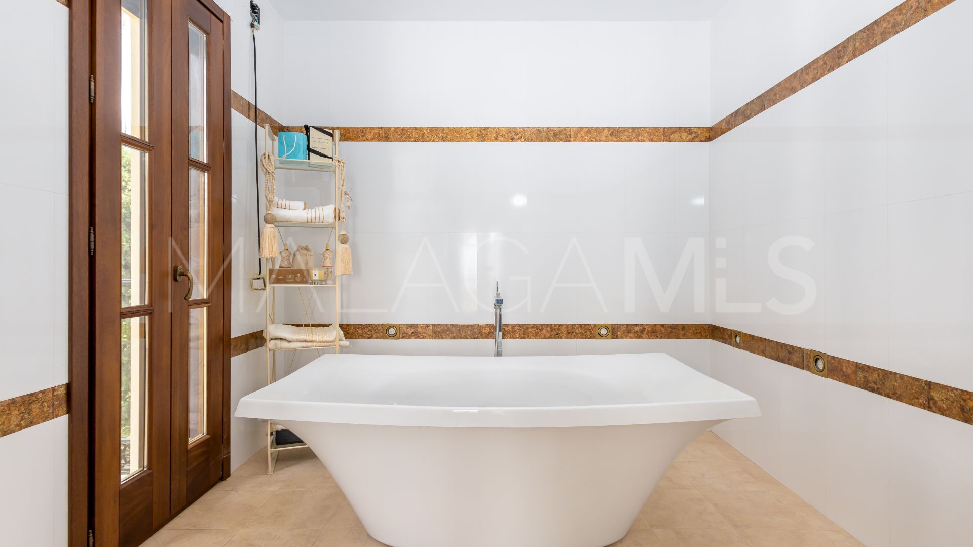 Villa for sale in Alhaurin el Grande