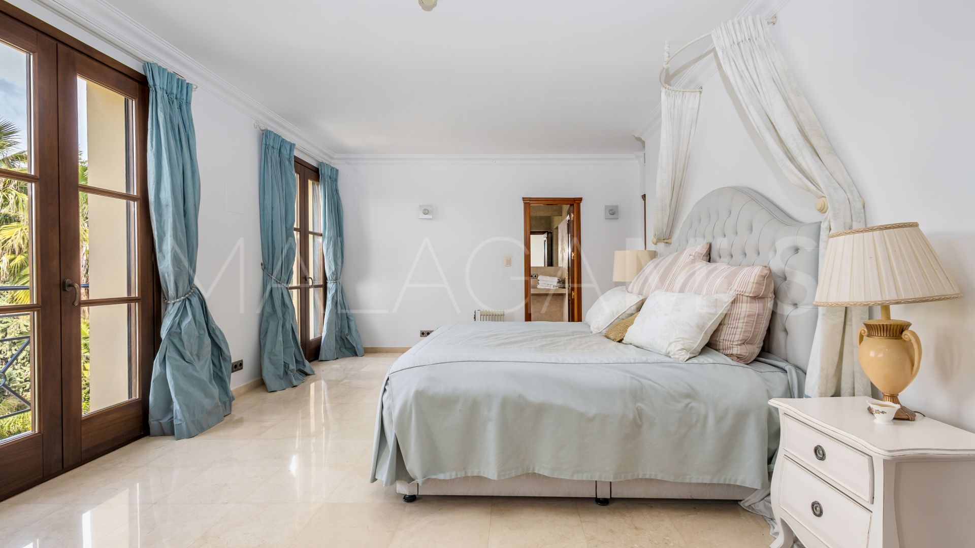 Villa for sale in Alhaurin el Grande