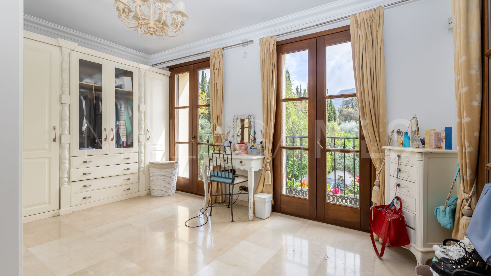 Villa for sale in Alhaurin el Grande