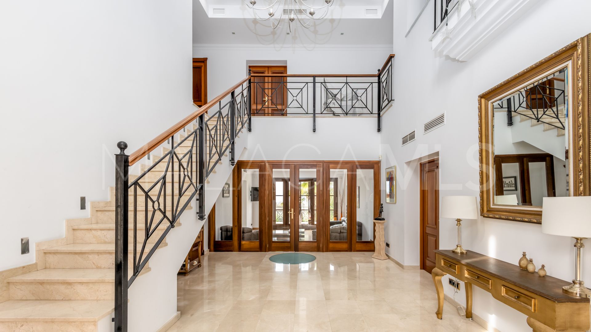 Villa for sale in Alhaurin el Grande