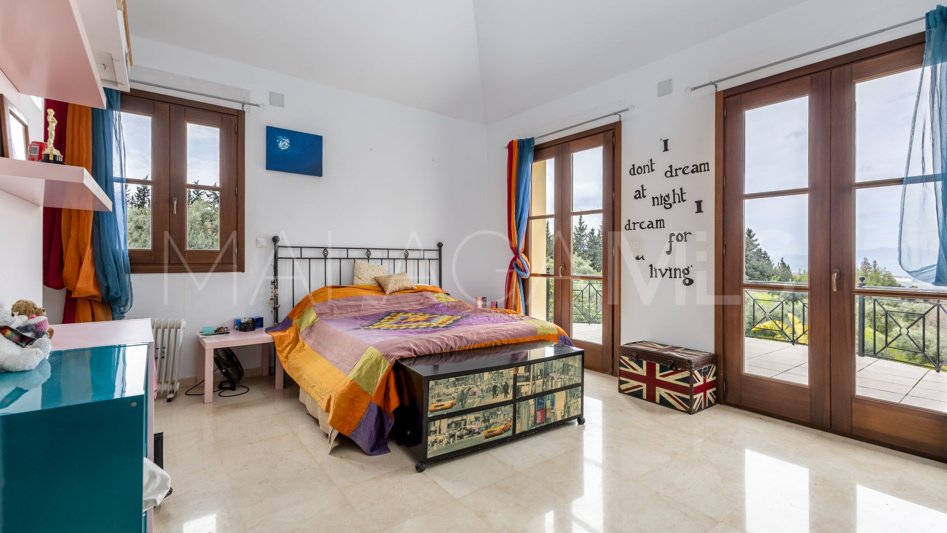 Villa for sale in Alhaurin el Grande