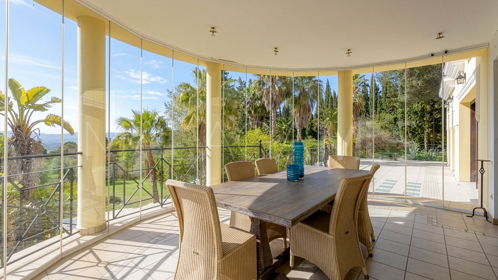 Villa for sale in Alhaurin el Grande