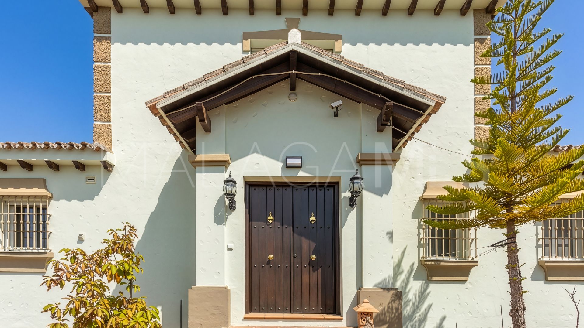 Villa for sale in Coin