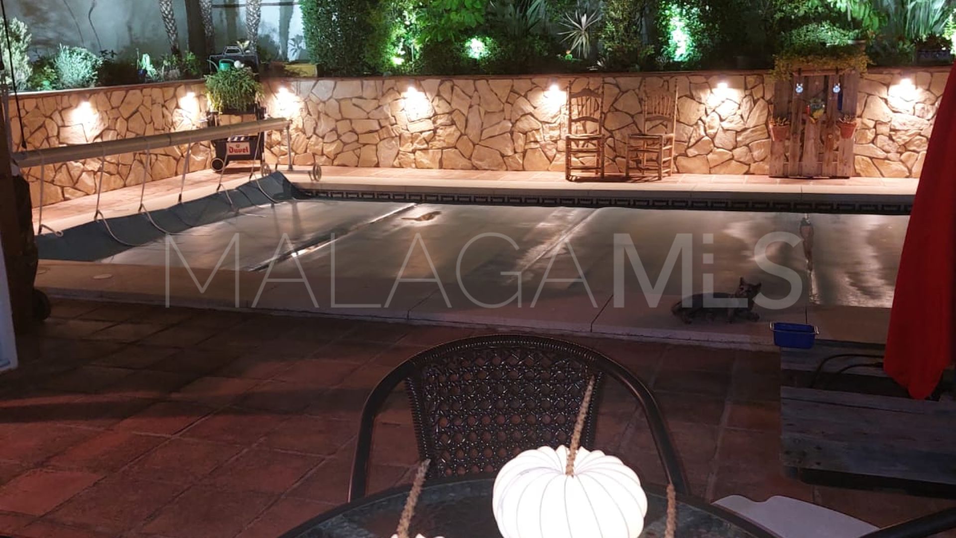 Villa for sale in Coin