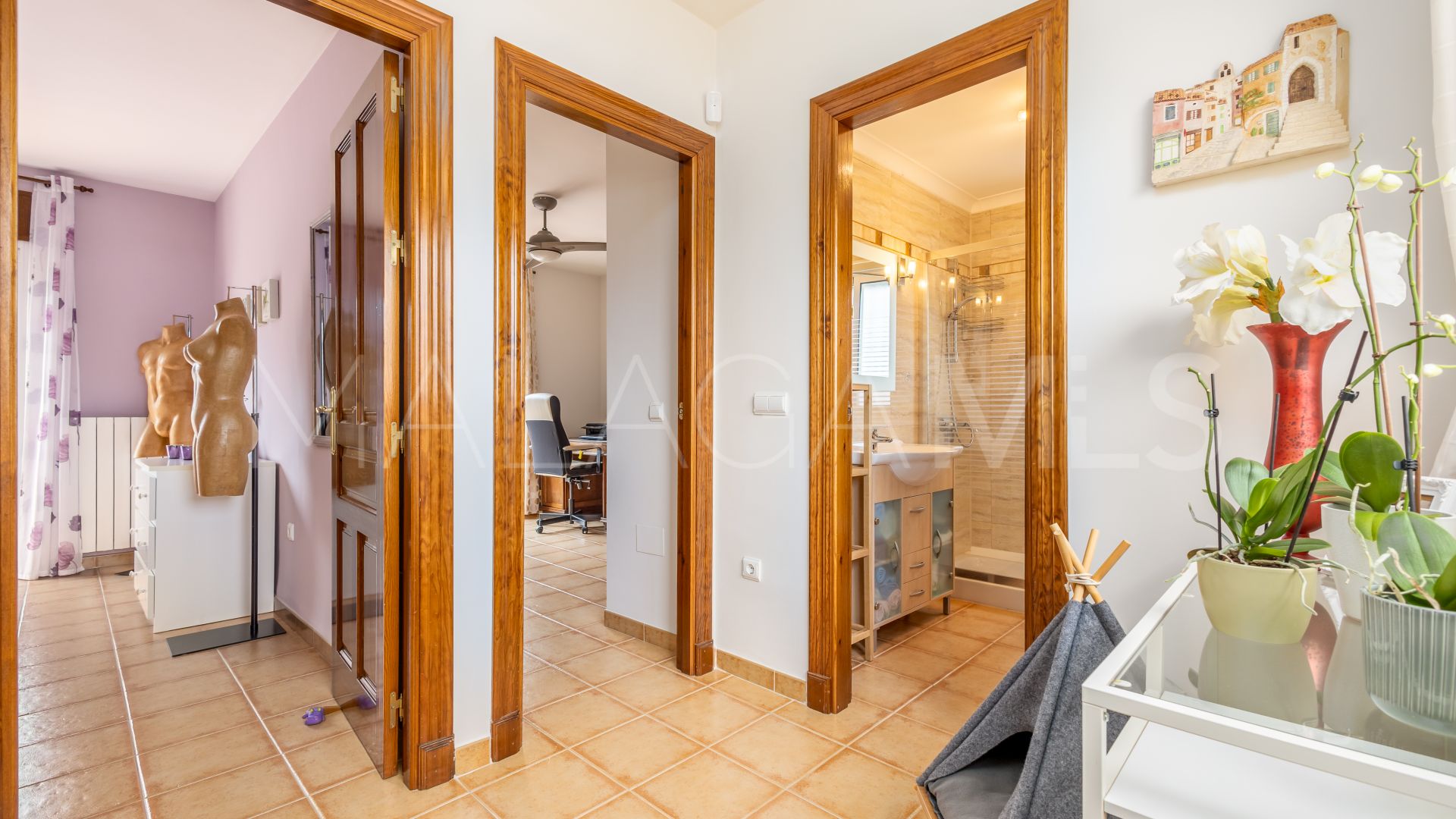 Villa for sale in Coin