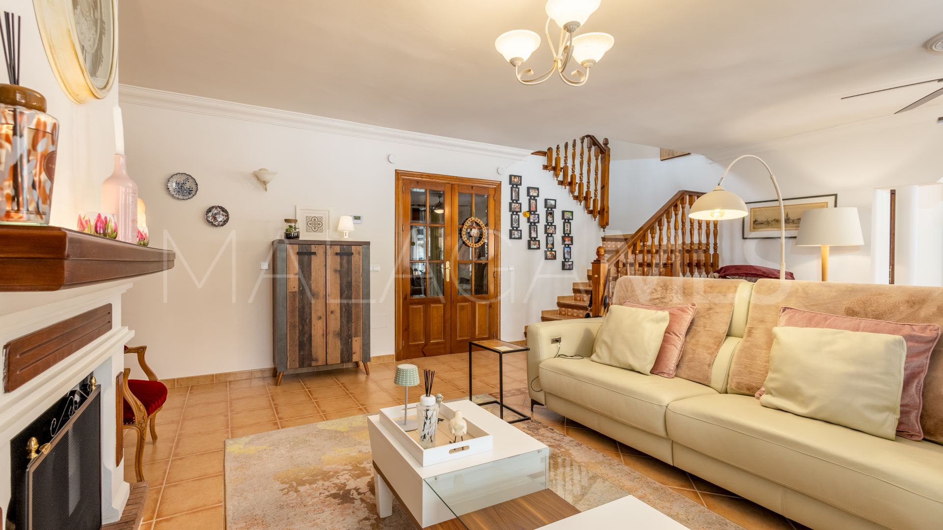 Villa for sale in Coin