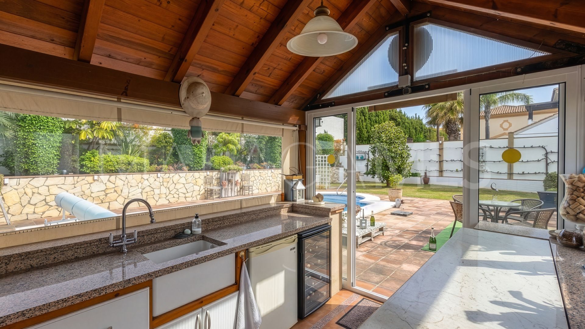 Villa for sale in Coin