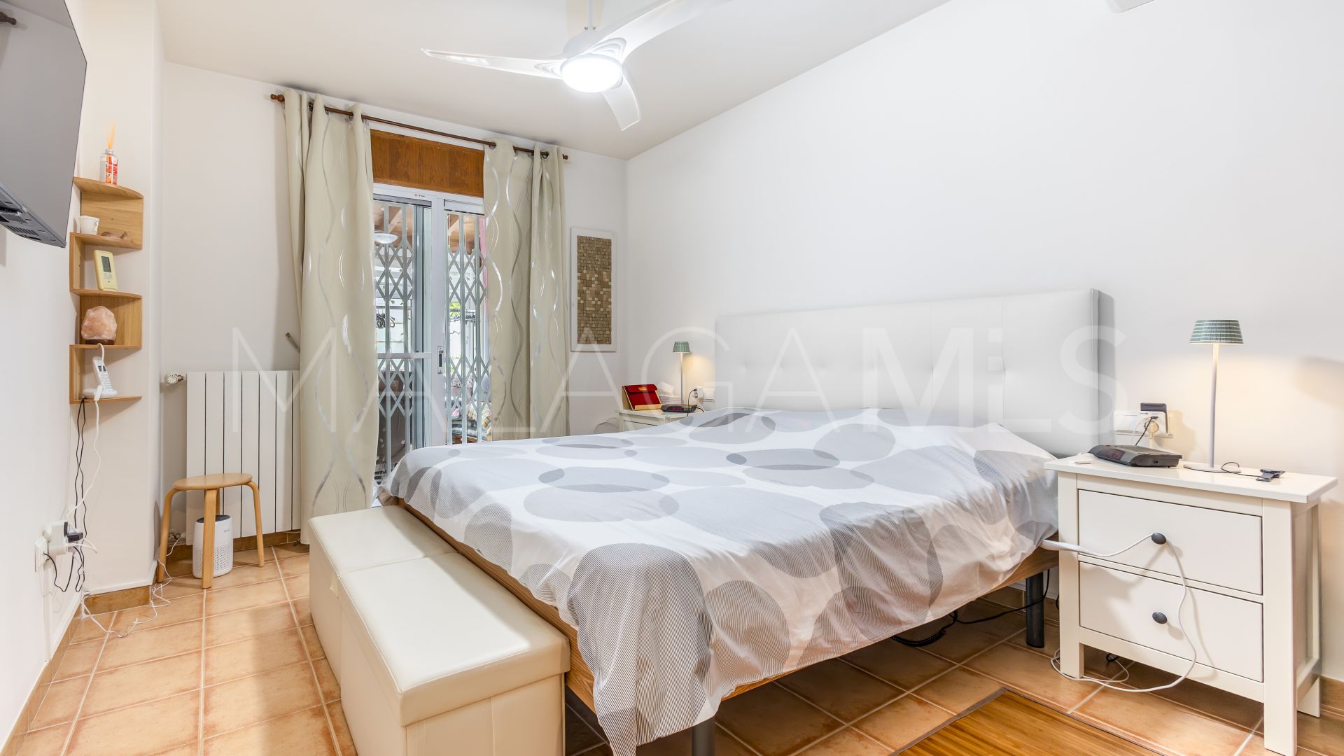 Villa for sale in Coin