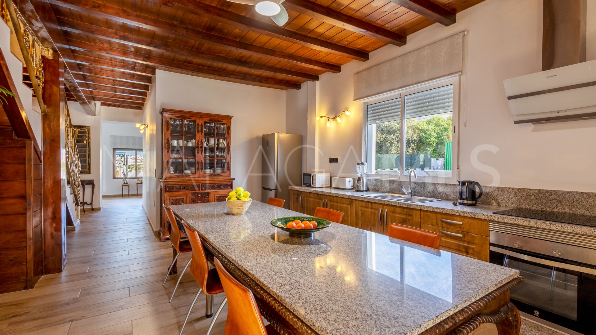 Landhaus for sale in Alhaurin el Grande