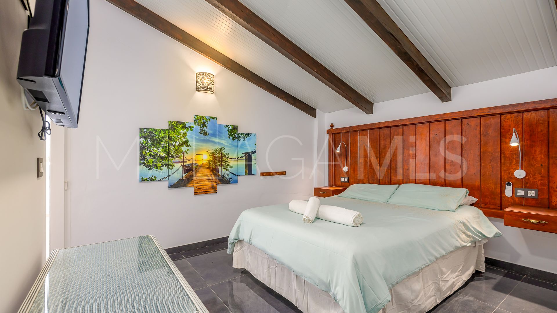 Landhaus for sale in Alhaurin el Grande