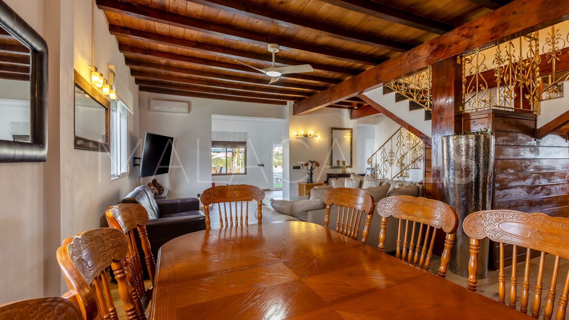 Landhaus for sale in Alhaurin el Grande