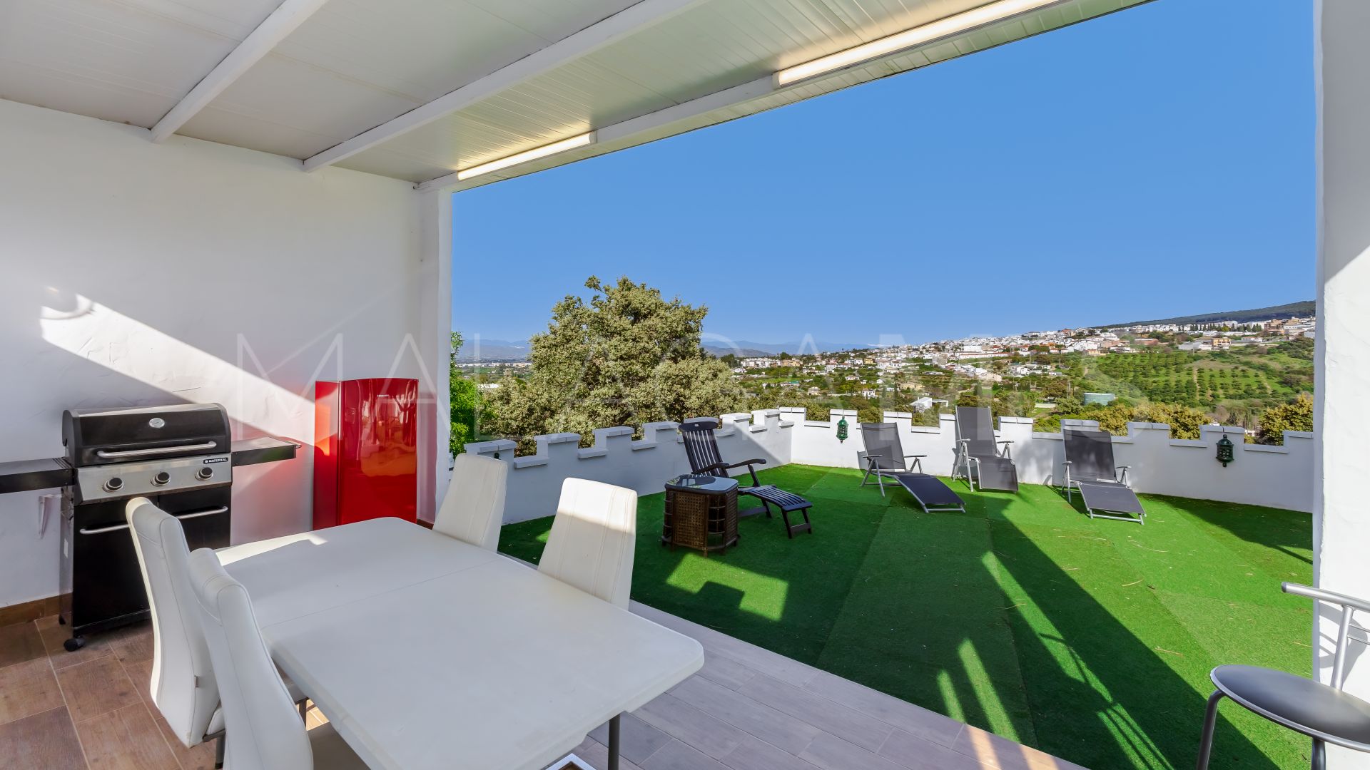 Landhaus for sale in Alhaurin el Grande