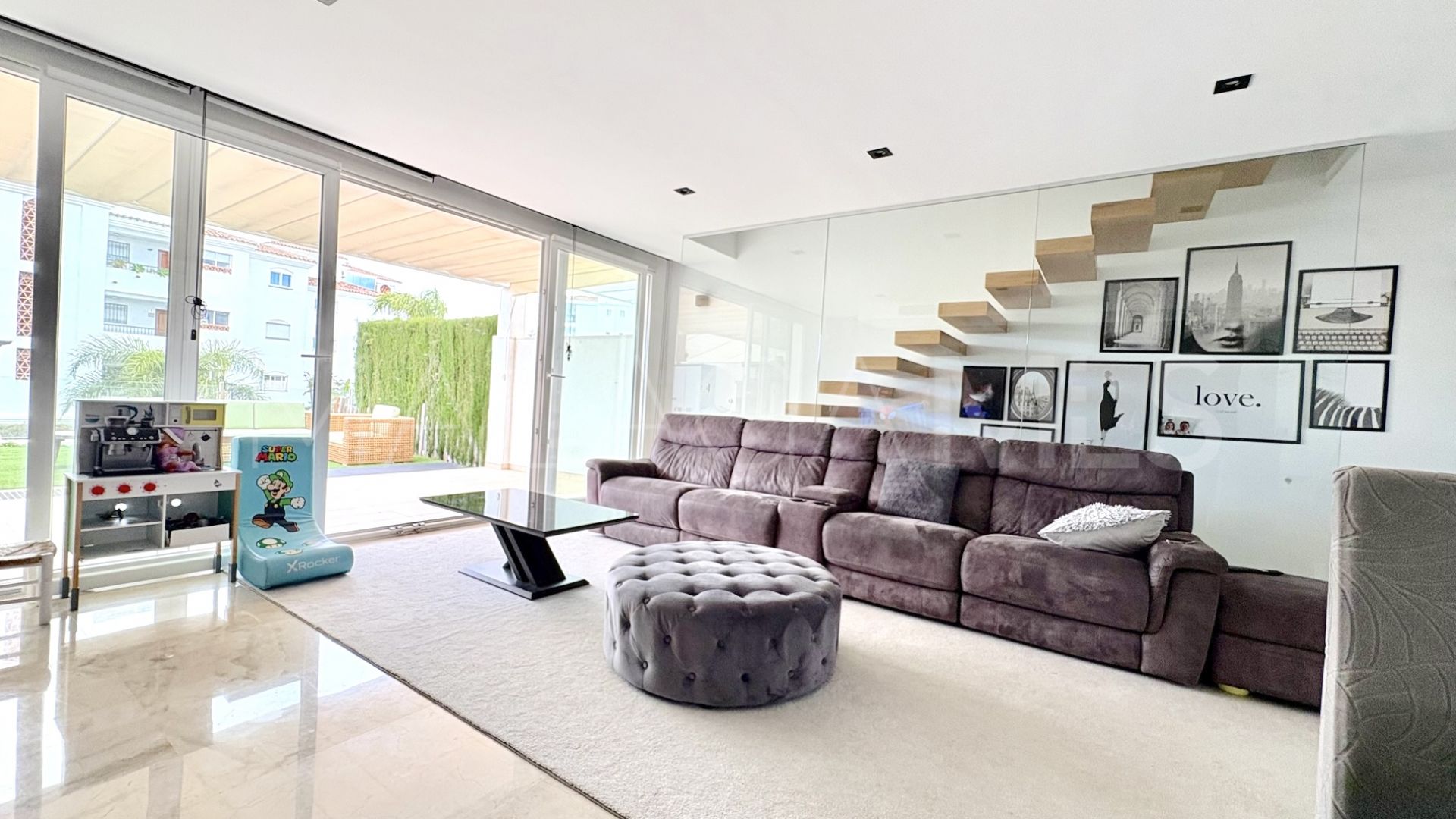 Town house in Calahonda for sale