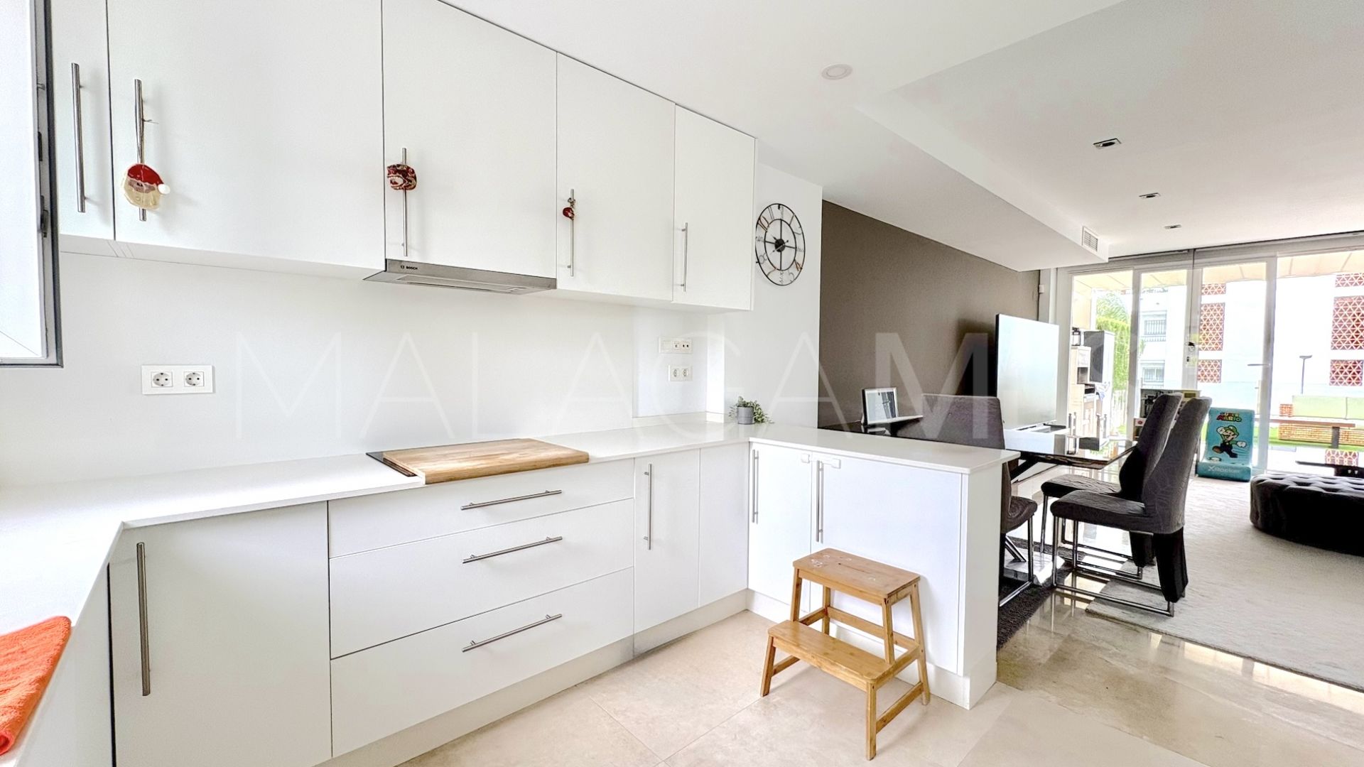 Town house in Calahonda for sale