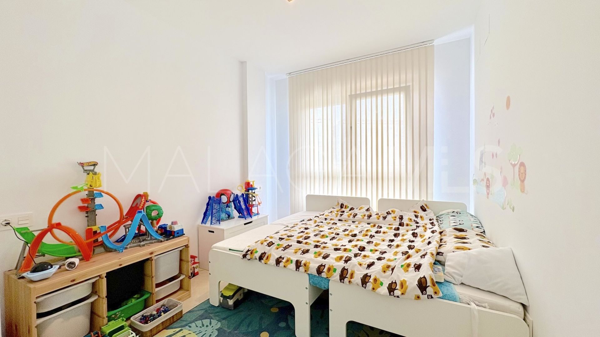 Town house in Calahonda for sale