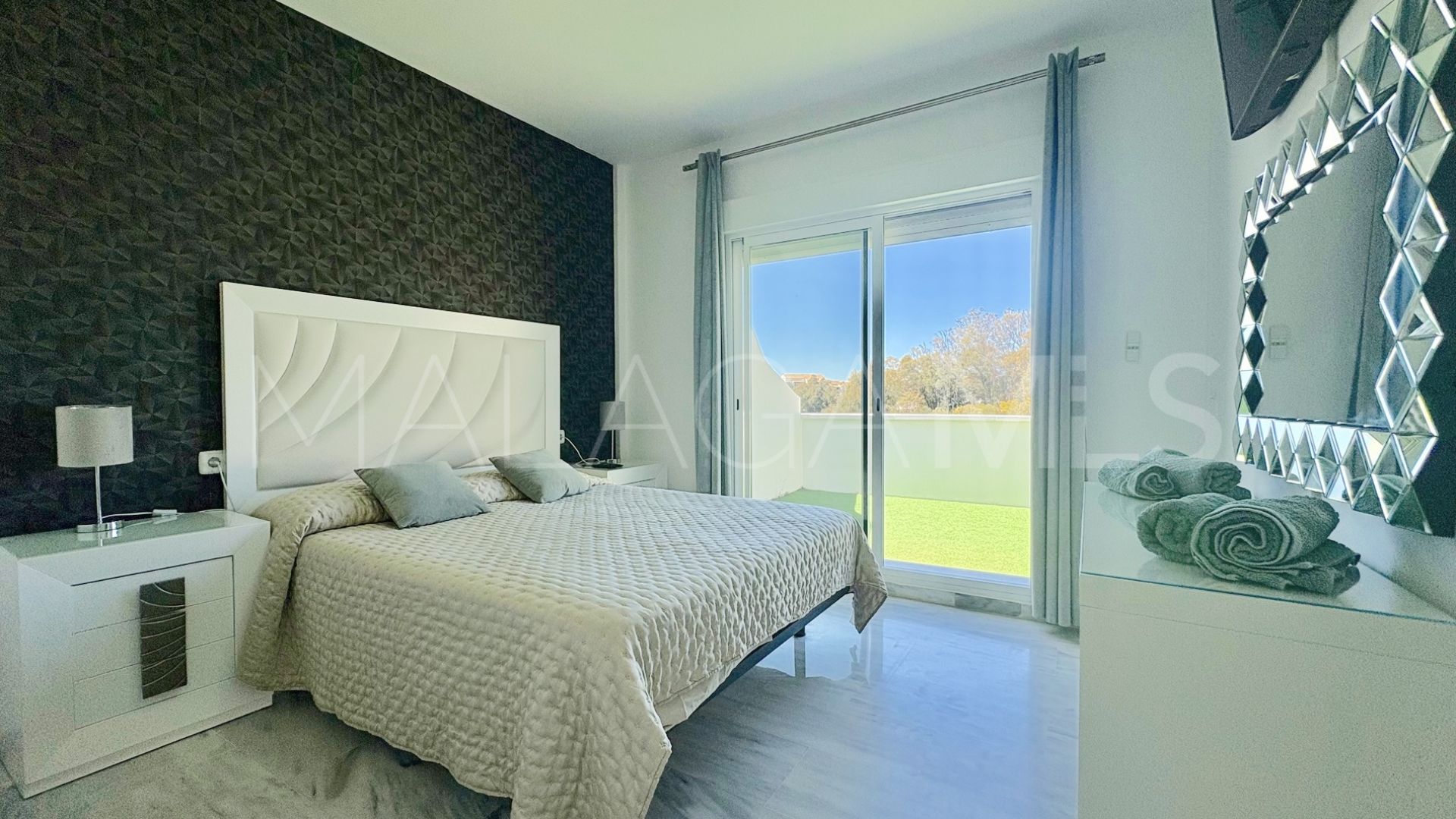 House for sale in Cabopino with 6 bedrooms