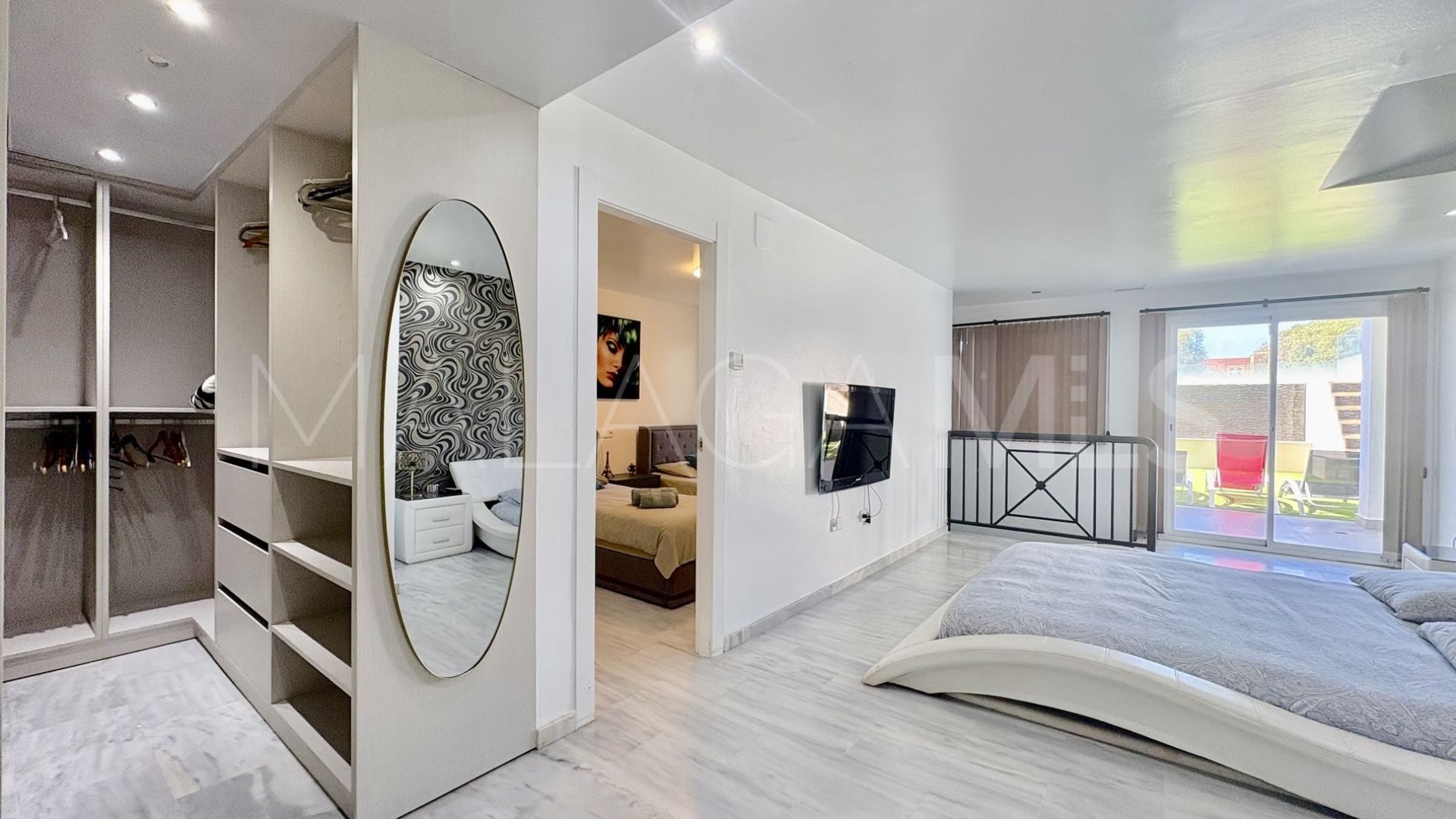 House for sale in Cabopino with 6 bedrooms