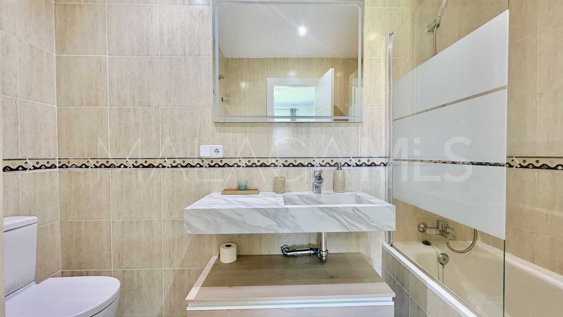 House for sale in Cabopino with 6 bedrooms