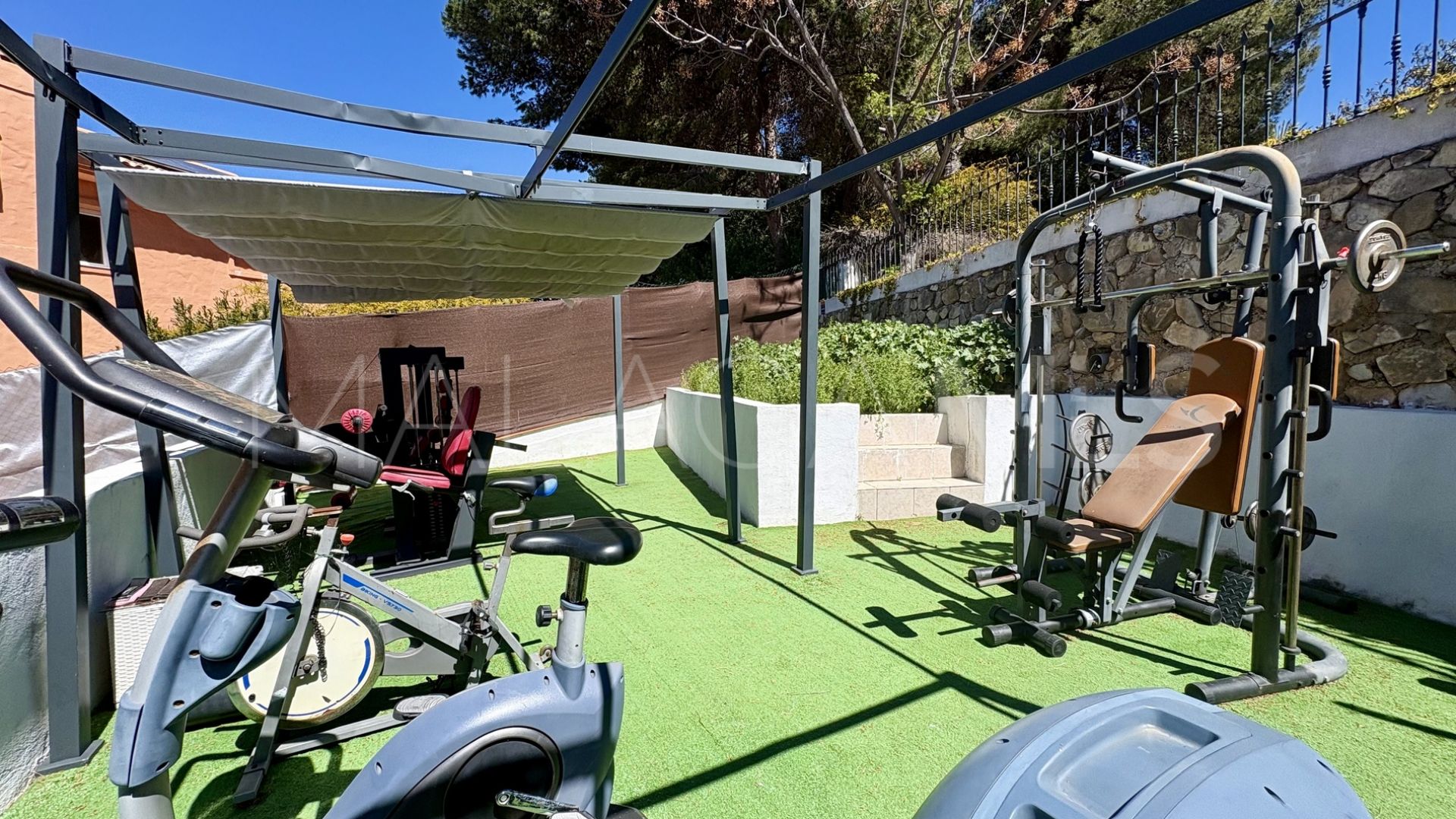 House for sale in Cabopino with 6 bedrooms