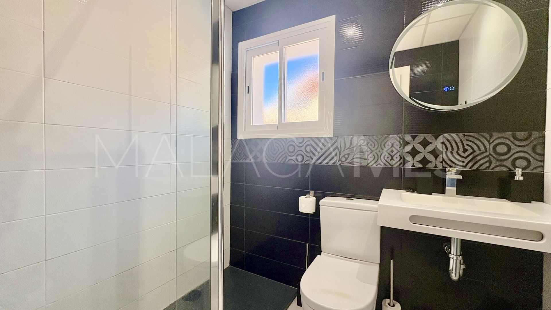 House for sale in Cabopino with 6 bedrooms