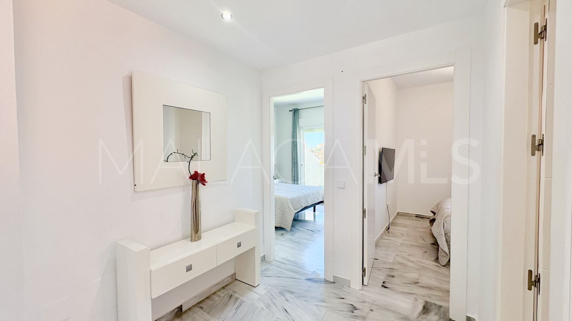 House for sale in Cabopino with 6 bedrooms