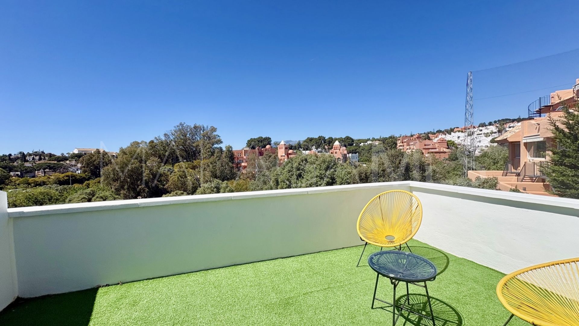 House for sale in Cabopino with 6 bedrooms