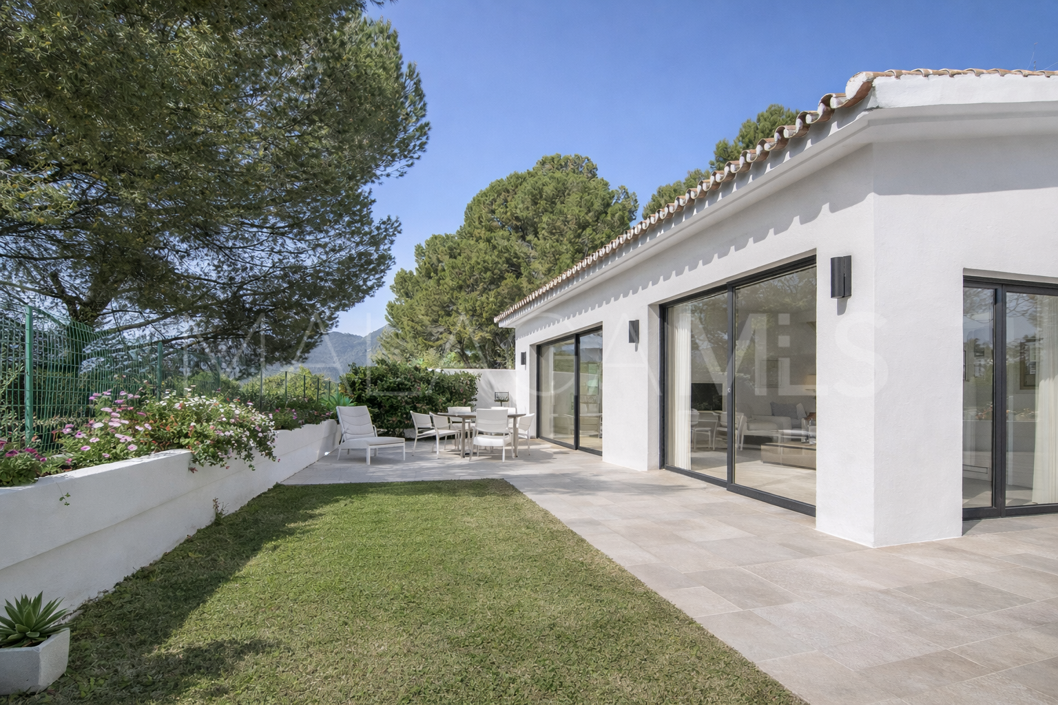 Chalet for sale in Cerros del Lago