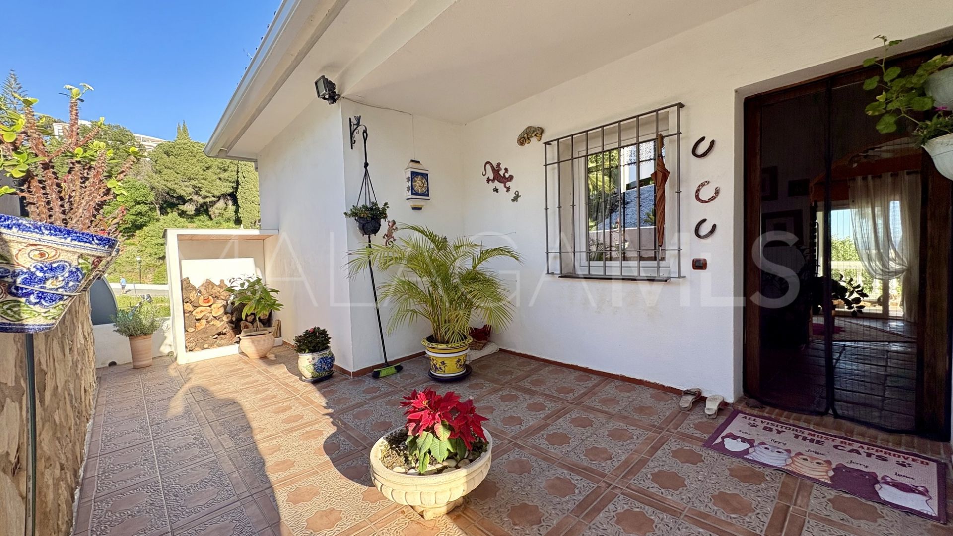 Buy casa in Cala de Mijas with 5 bedrooms