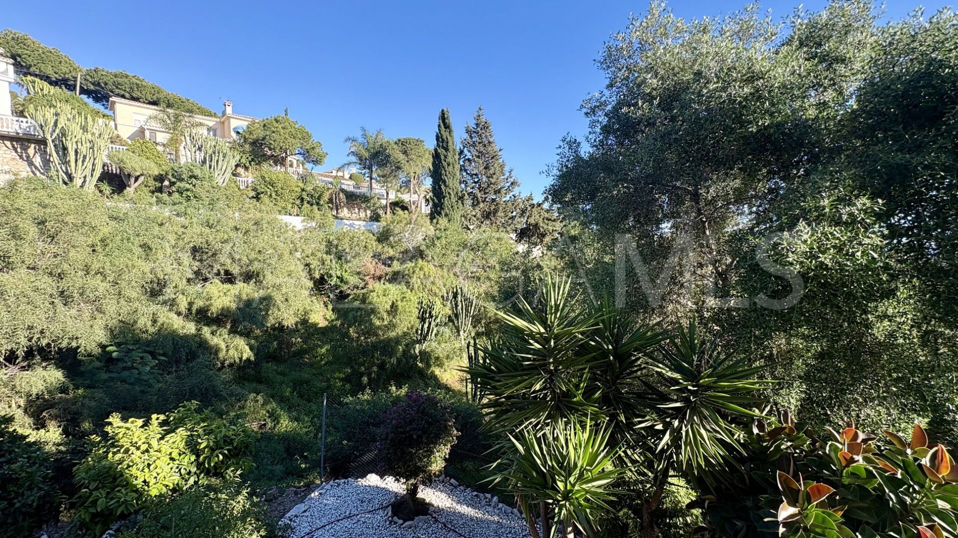 Buy casa in Cala de Mijas with 5 bedrooms