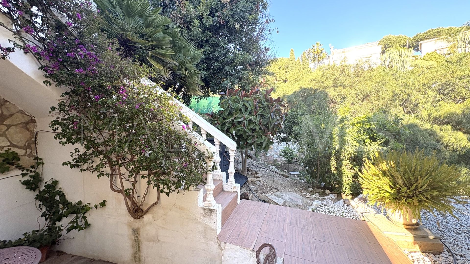 Buy casa in Cala de Mijas with 5 bedrooms