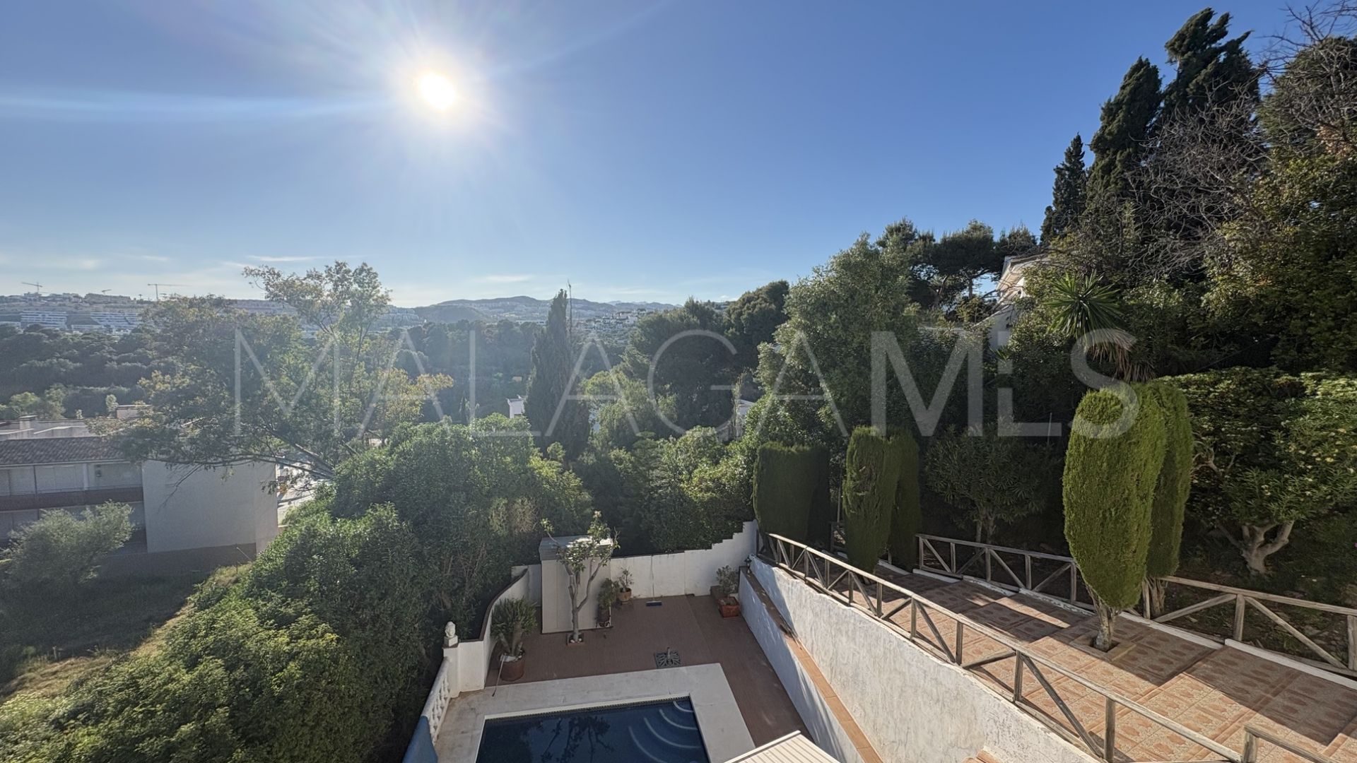 Buy casa in Cala de Mijas with 5 bedrooms